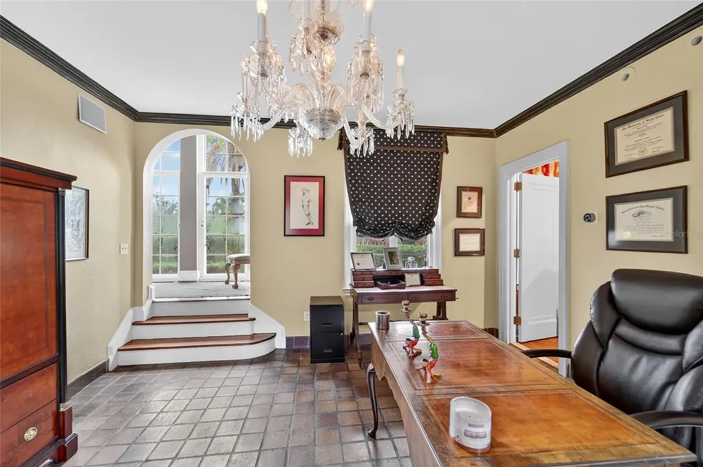 301 Caspian Street Tampa FL 33606
