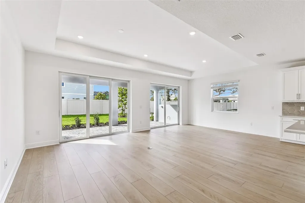 7575 Seahawk Avenue Sarasota FL 34241