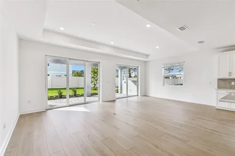7575 Seahawk Avenue Sarasota FL 34241