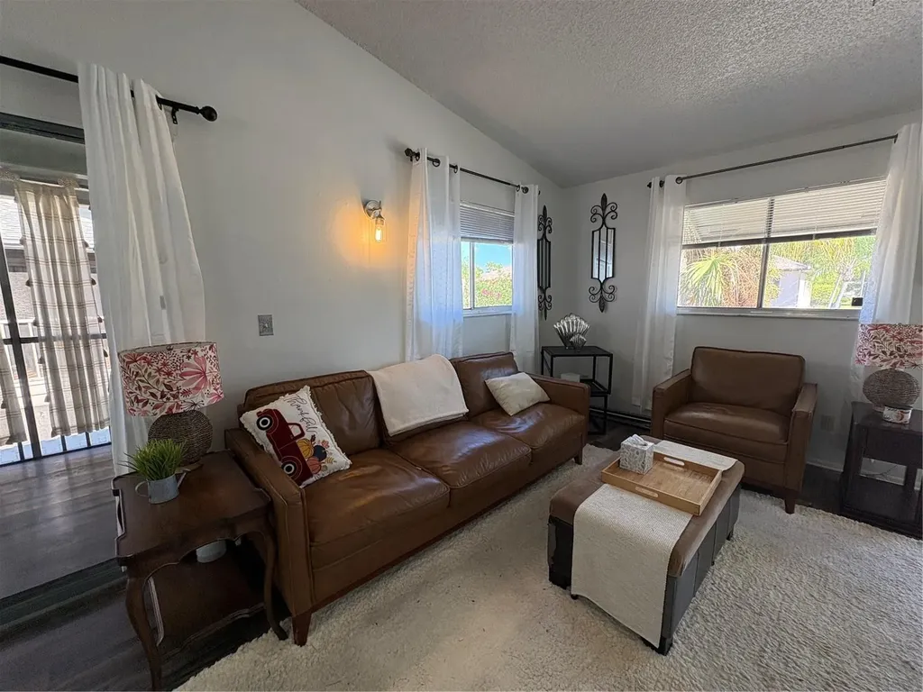 5755 Foxlake Drive North Fort Myers FL 33917