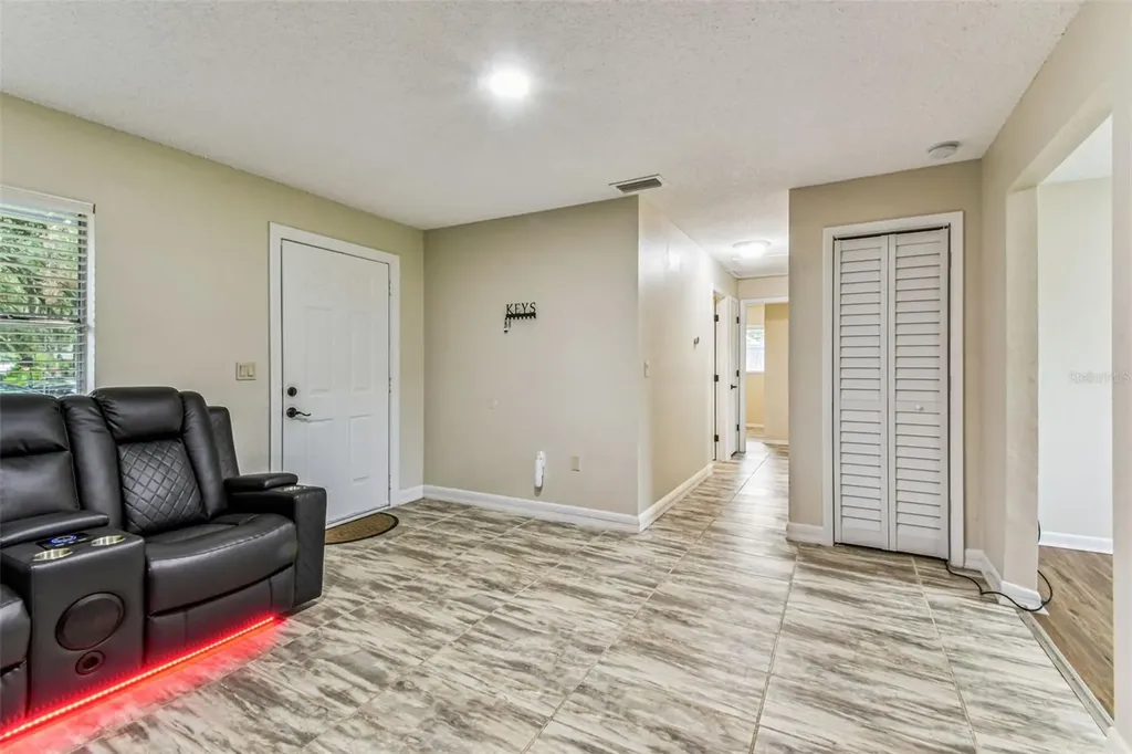 6007 Calendar Court W Lakeland FL 33812