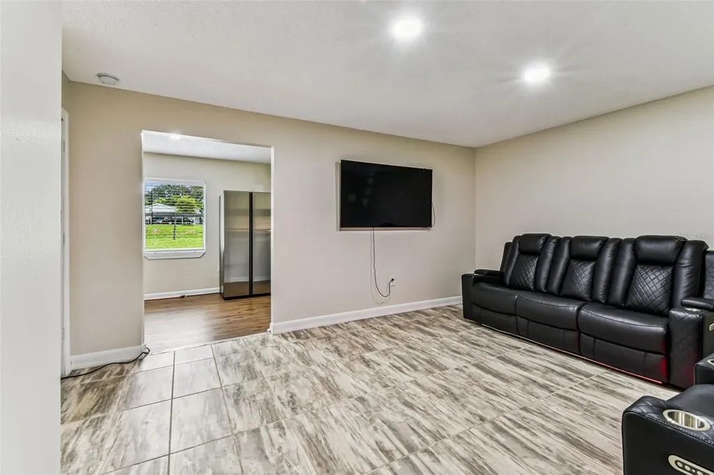 6007 Calendar Court W Lakeland FL 33812