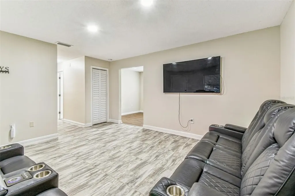 6007 Calendar Court W Lakeland FL 33812