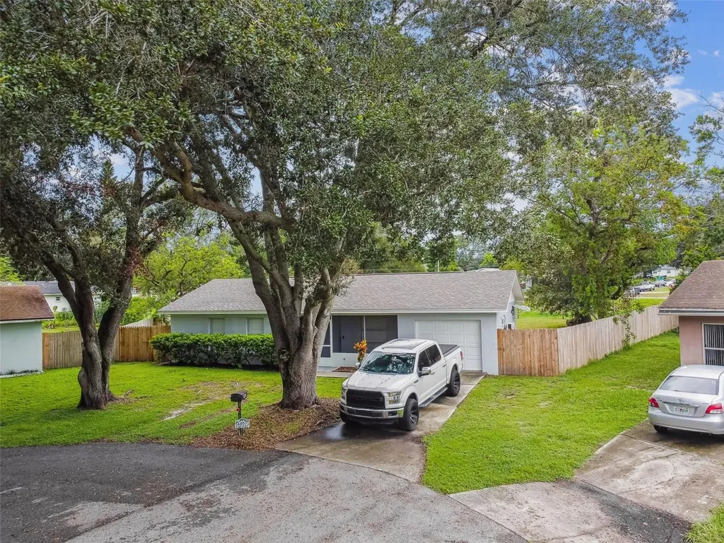 6007 Calendar Court W Lakeland FL 33812