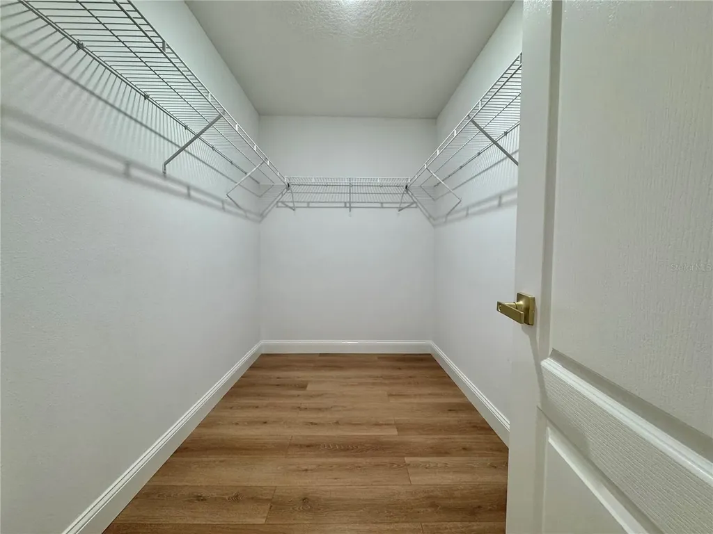 2022 Bent Grass Avenue Ocoee FL 34761