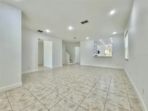 2022 Bent Grass Avenue Ocoee FL 34761
