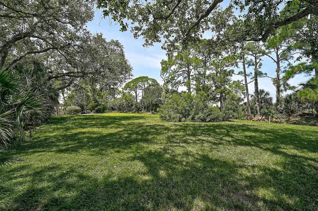 2050 Timucua Trail Nokomis FL 34275