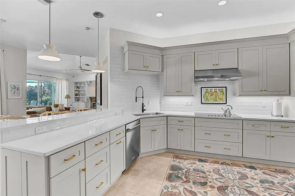 2050 Timucua Trail Nokomis FL 34275