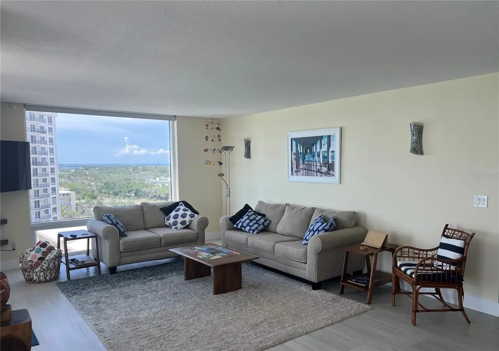 2425 Gulf Of Mexico Drive Longboat Key FL 34228