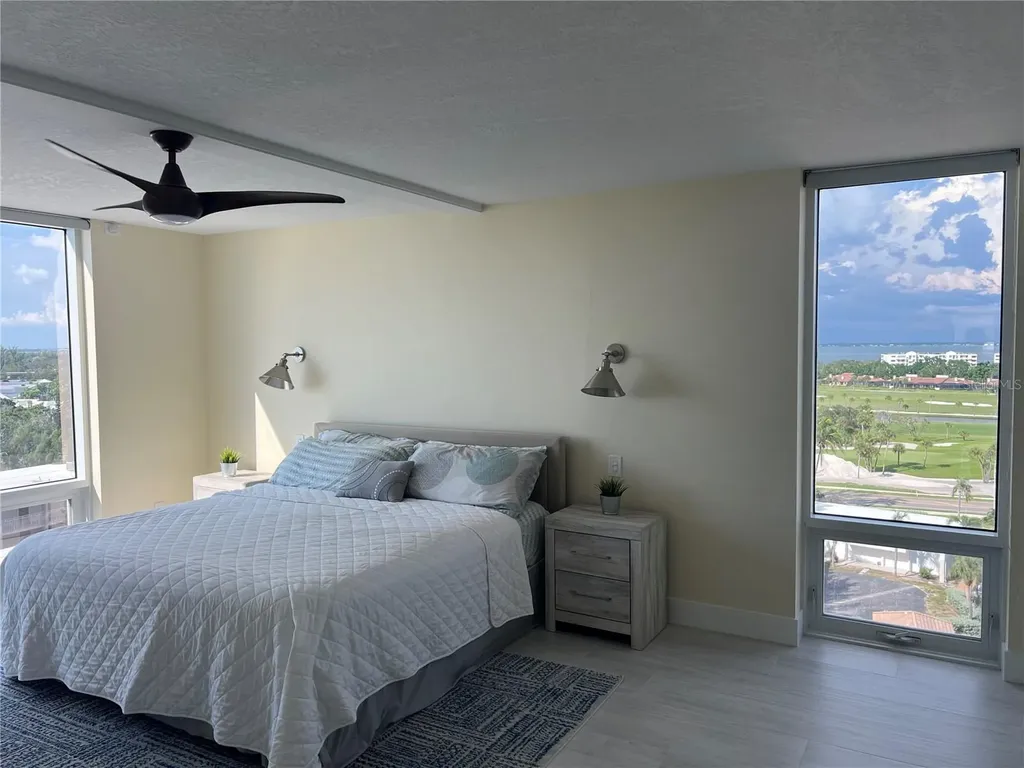 2425 Gulf Of Mexico Drive Longboat Key FL 34228