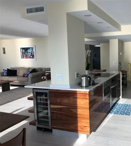 2425 Gulf Of Mexico Drive Longboat Key FL 34228