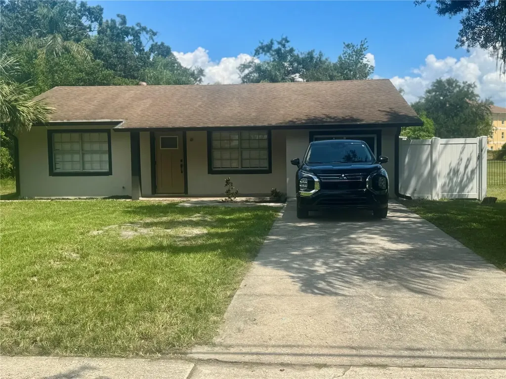 6917 N 53rd Street Tampa FL 33617