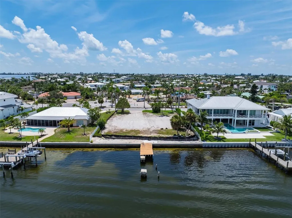 659 Key Royale Drive Holmes Beach FL 34217