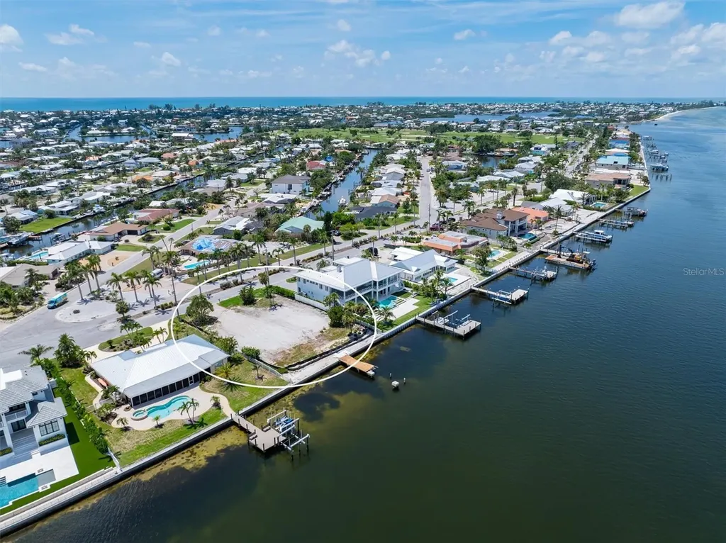 659 Key Royale Drive Holmes Beach FL 34217