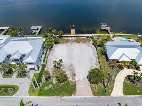 659 Key Royale Drive Holmes Beach FL 34217
