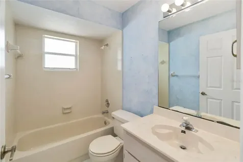 2911 Elbert Way Kissimmee FL 34758