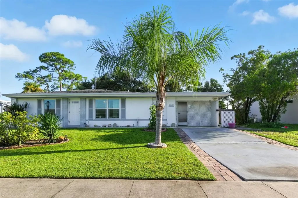 8142 Coco Solo Avenue North Port FL 34287