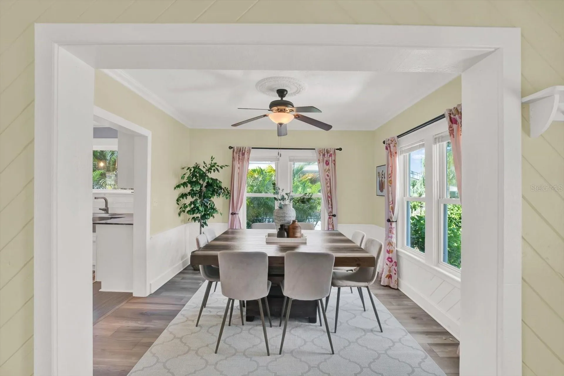 5518 18th Avenue S Gulfport FL 33707