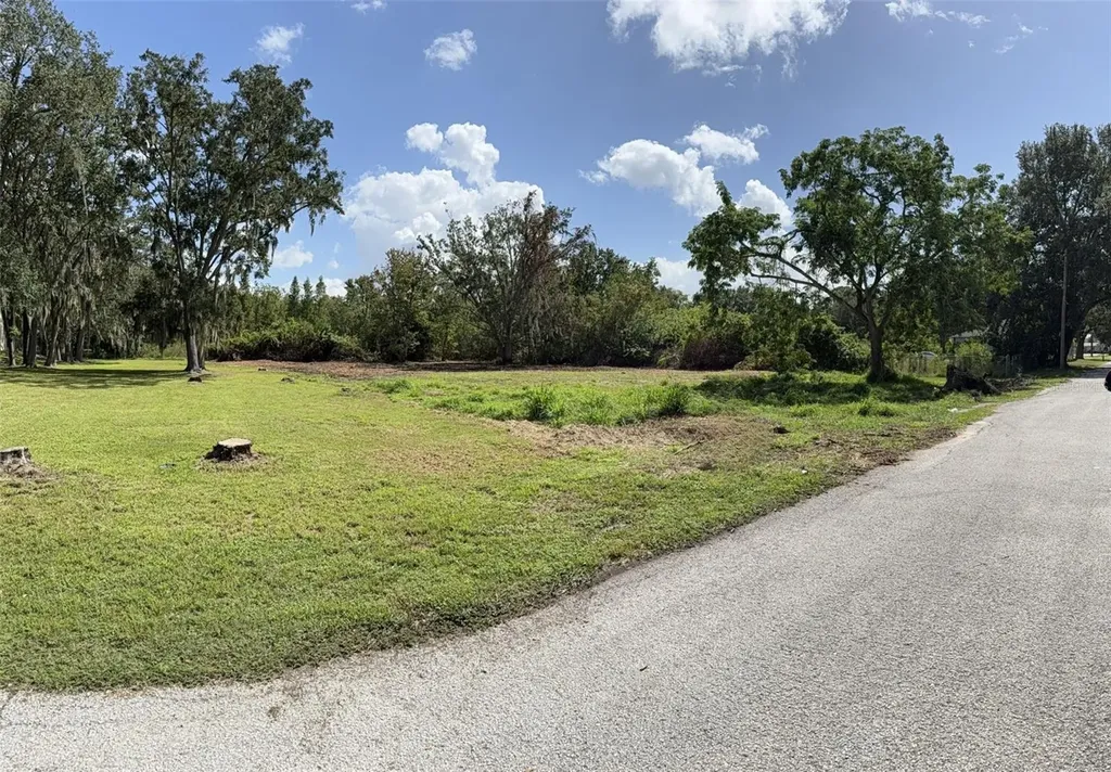 1120 S Cross Avenue Lake Alfred FL 33850