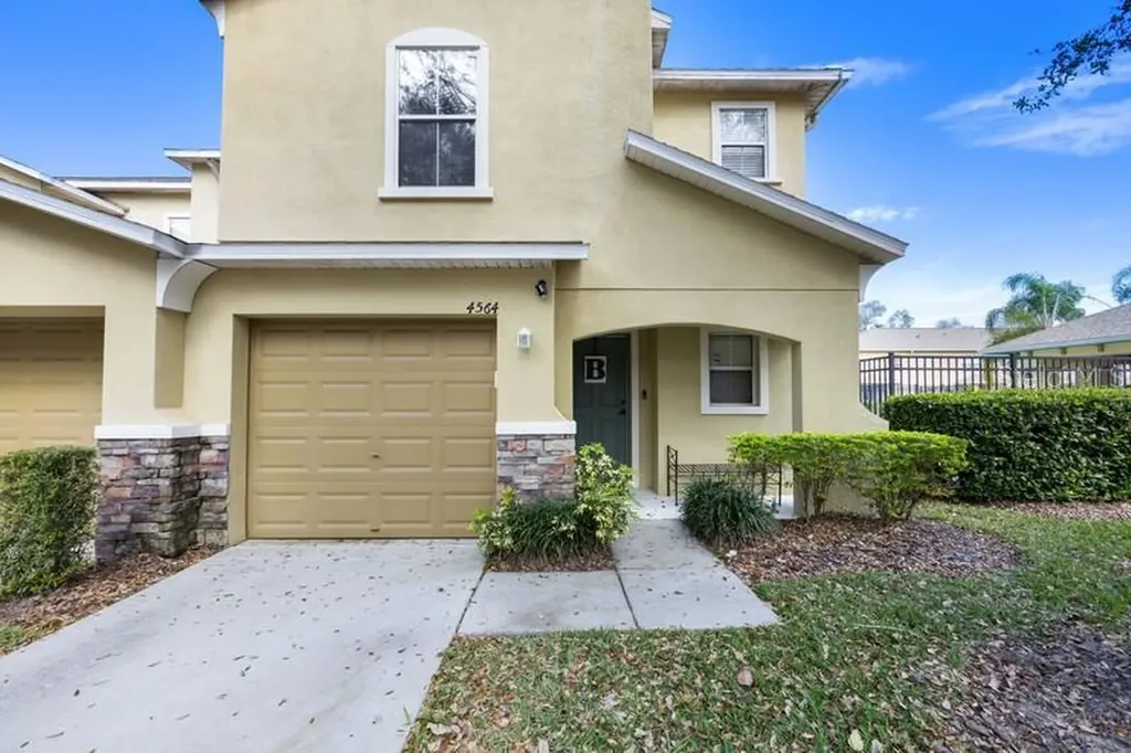 4564 Limerick Drive Tampa FL 33610