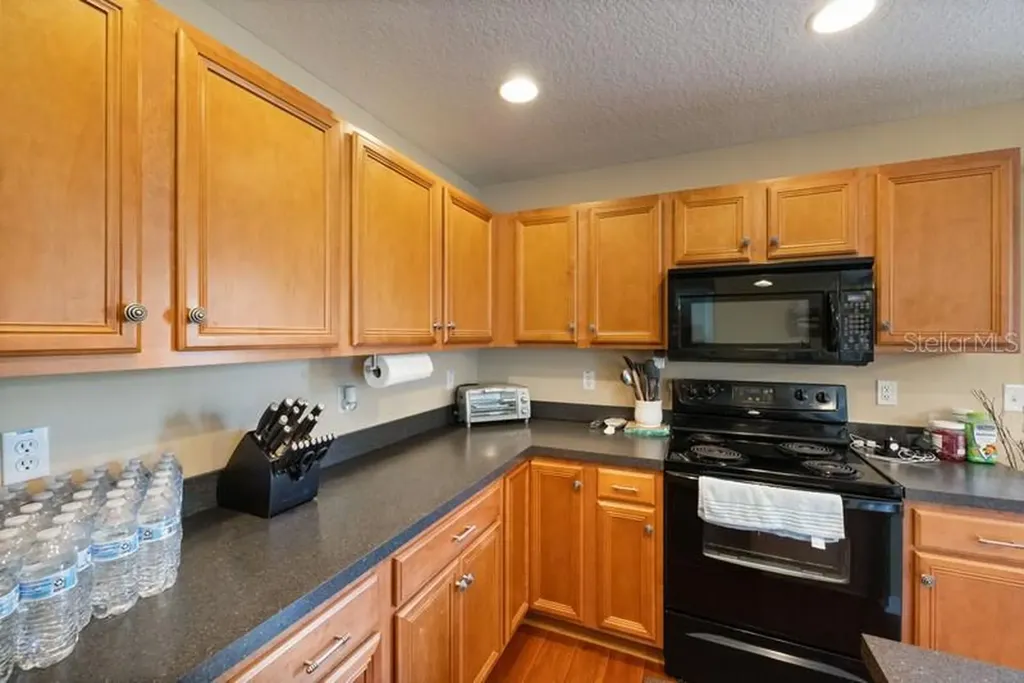 4564 Limerick Drive Tampa FL 33610
