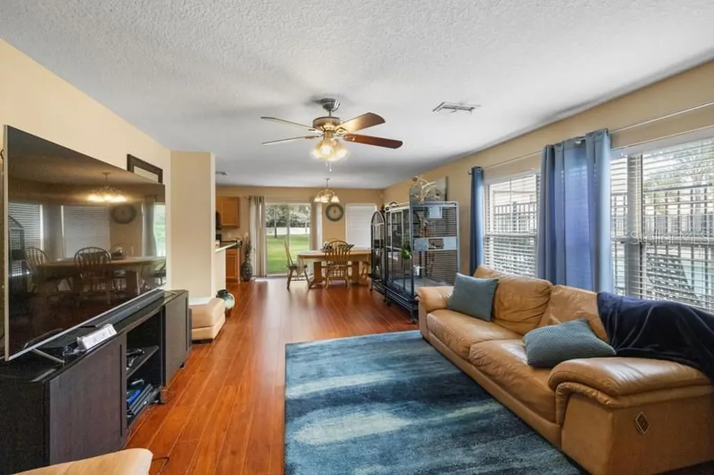 4564 Limerick Drive Tampa FL 33610