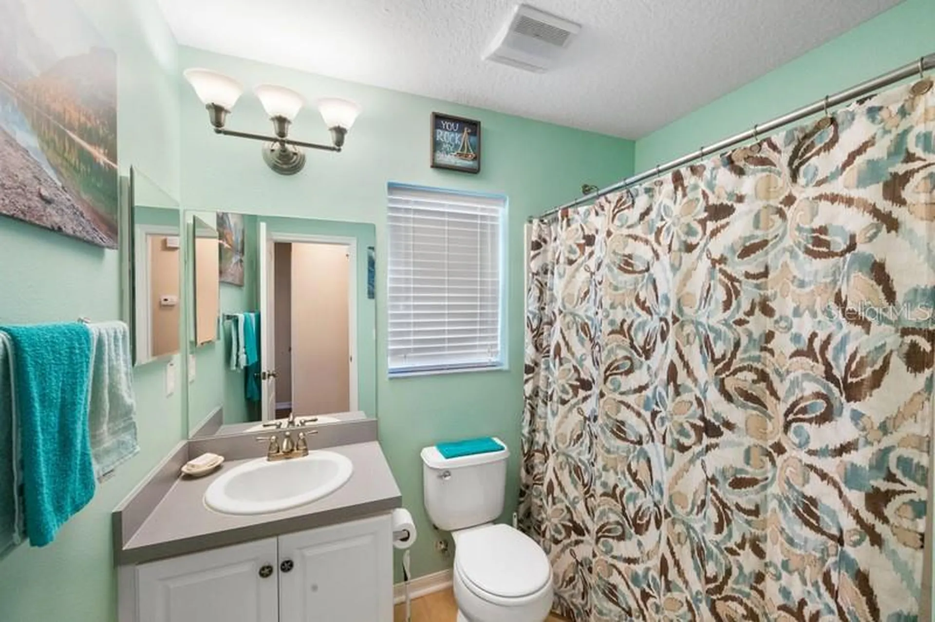 4564 Limerick Drive Tampa FL 33610