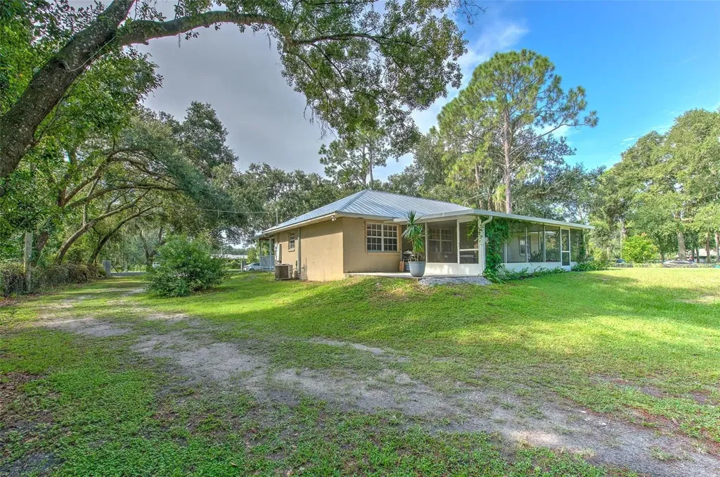 118 E Hunter Road Plant City FL 33565