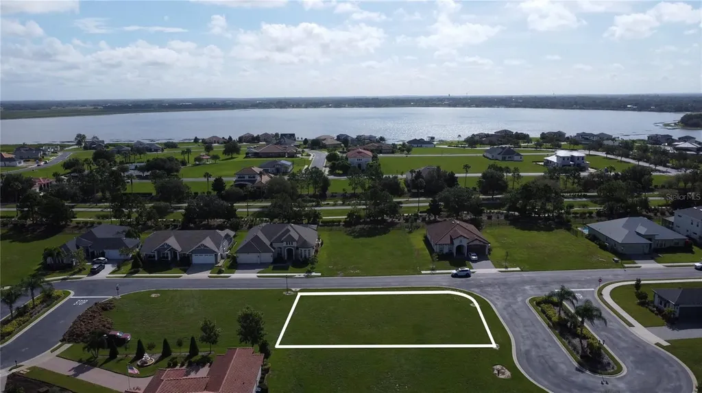587 Loblolly Place Auburndale FL 33823