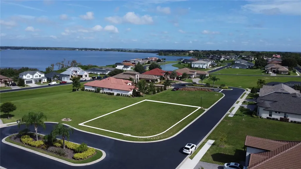 587 Loblolly Place Auburndale FL 33823