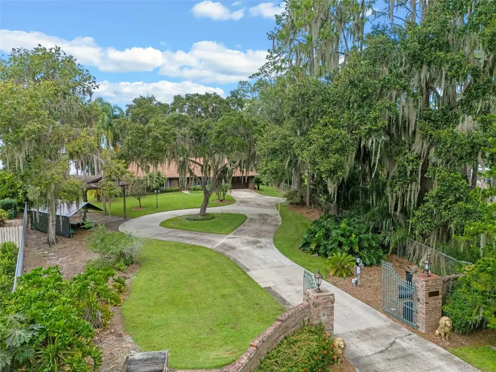 14050 Marine Court Orlando FL 32832