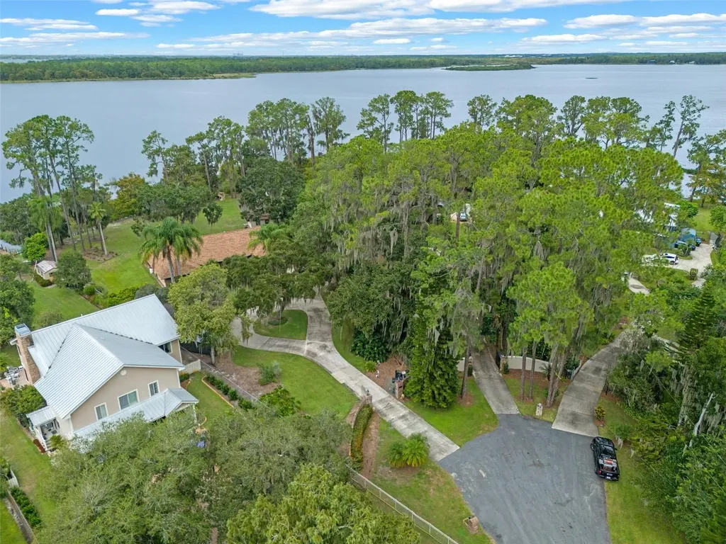 14050 Marine Court Orlando FL 32832