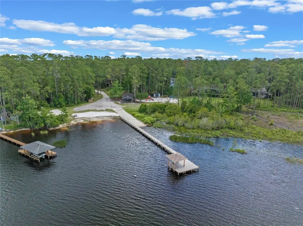 14050 Marine Court Orlando FL 32832