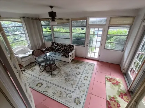 995 W 11th Avenue Mount Dora FL 32757