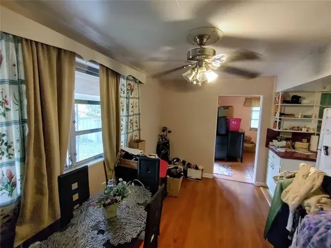 995 W 11th Avenue Mount Dora FL 32757