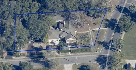 995 W 11th Avenue Mount Dora FL 32757