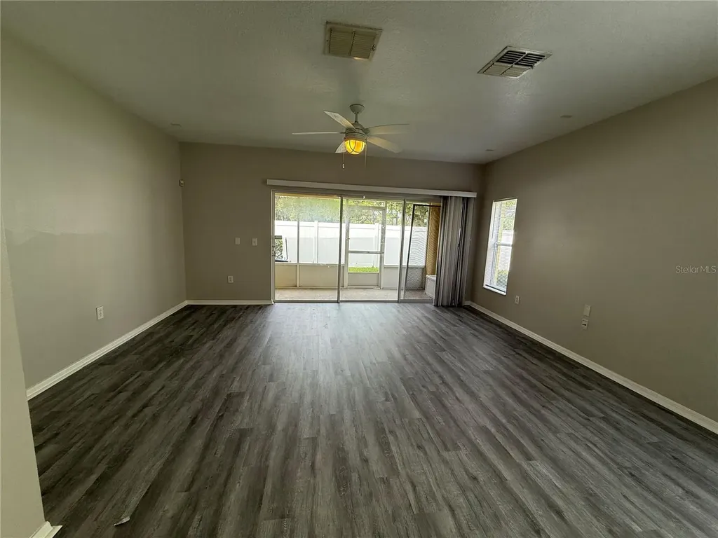 20460 Needletree Drive Tampa FL 33647