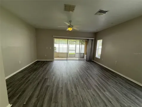 20460 Needletree Drive Tampa FL 33647