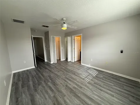 20460 Needletree Drive Tampa FL 33647