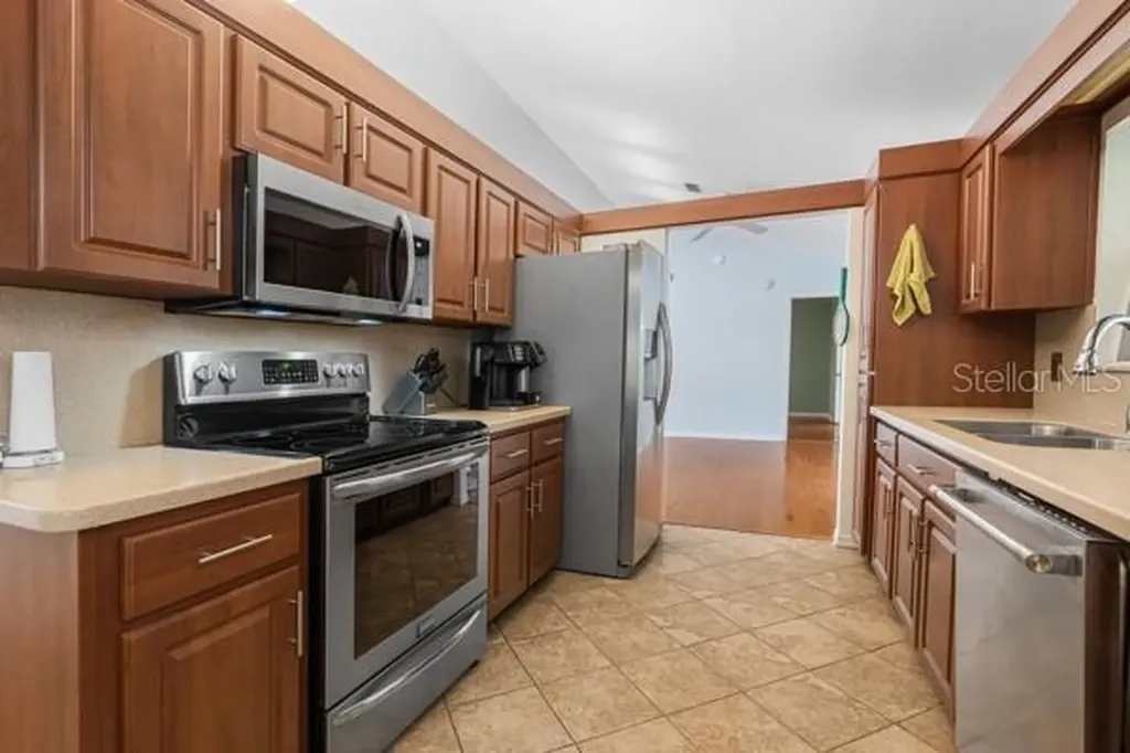 143 Timber Lane Eustis FL 32726