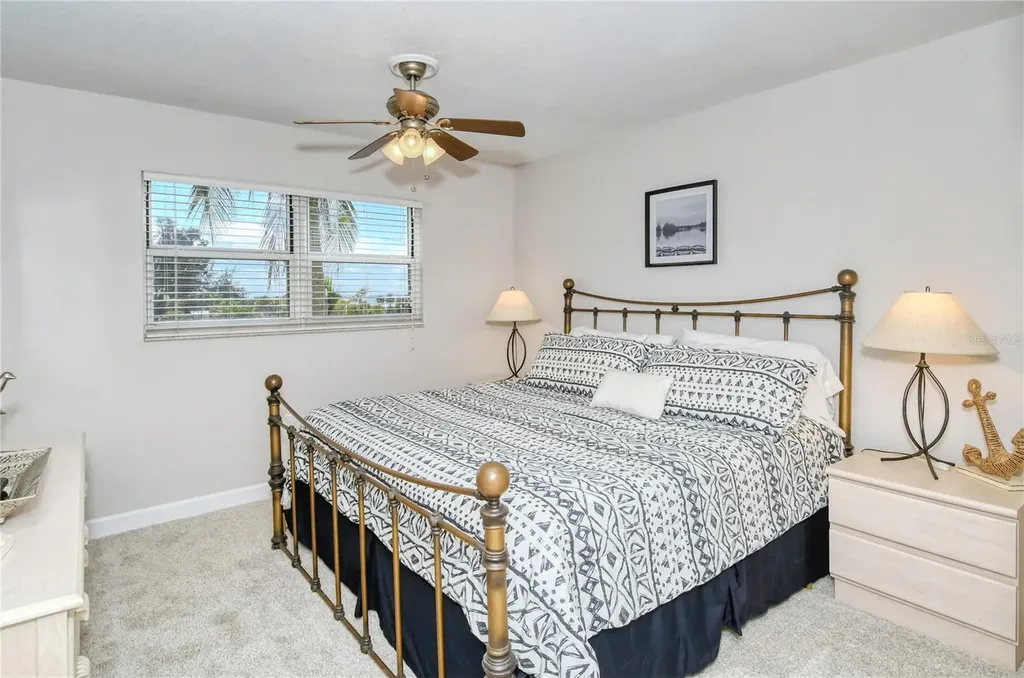 925 Beach Road Sarasota FL 34242