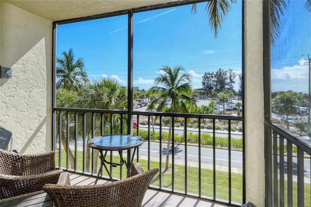 925 Beach Road Sarasota FL 34242