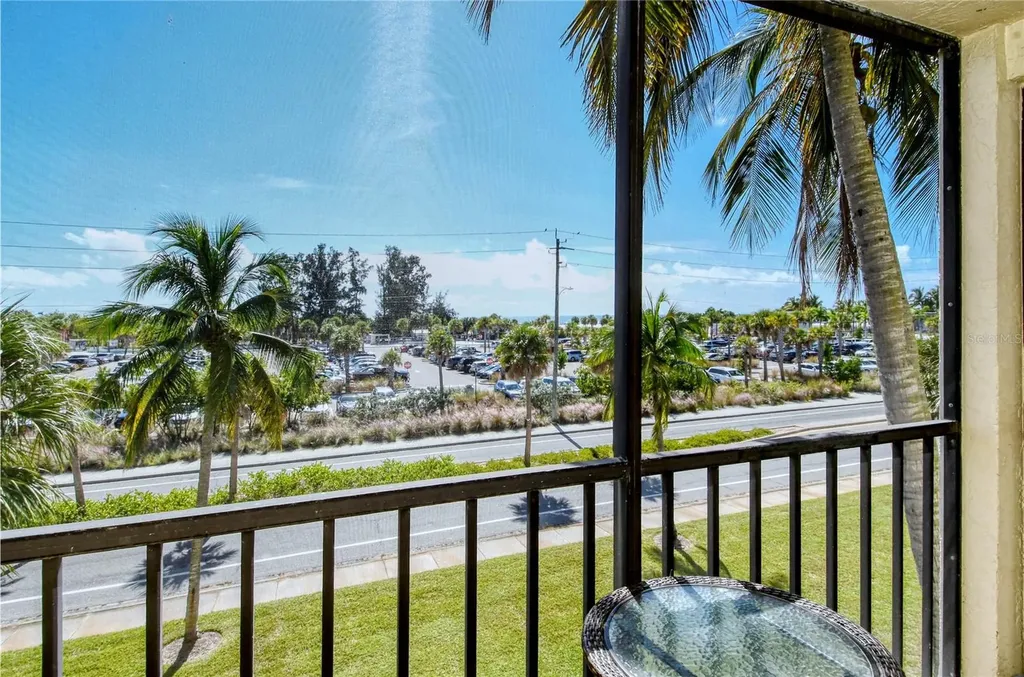 925 Beach Road Sarasota FL 34242