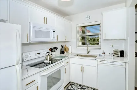 925 Beach Road Sarasota FL 34242