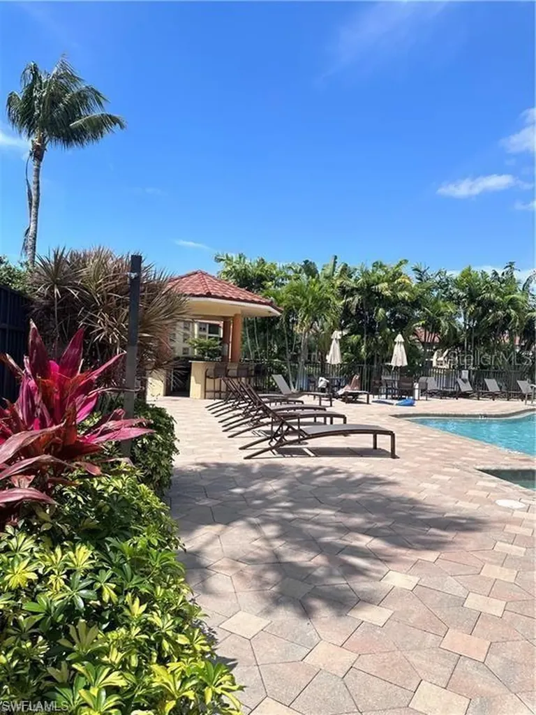 7915 Preserve Circle Naples FL 34119