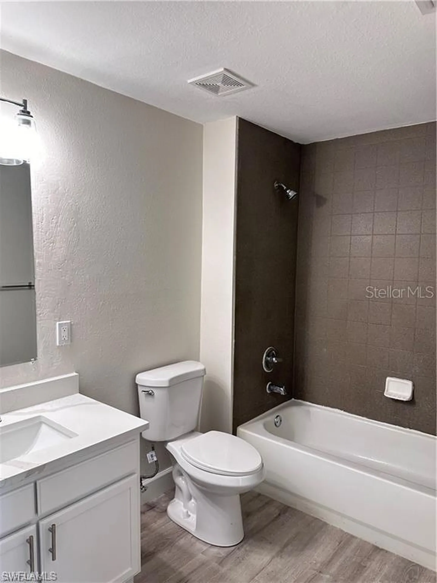 7915 Preserve Circle Naples FL 34119