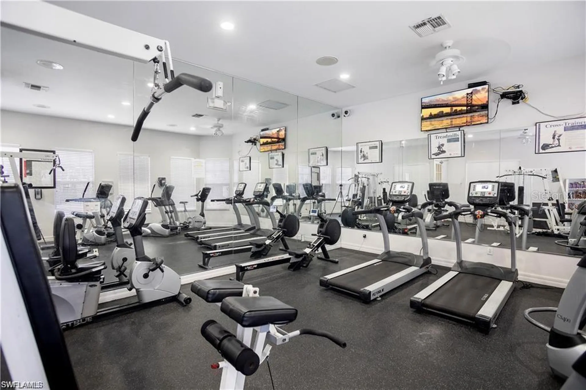 7915 Preserve Circle Naples FL 34119