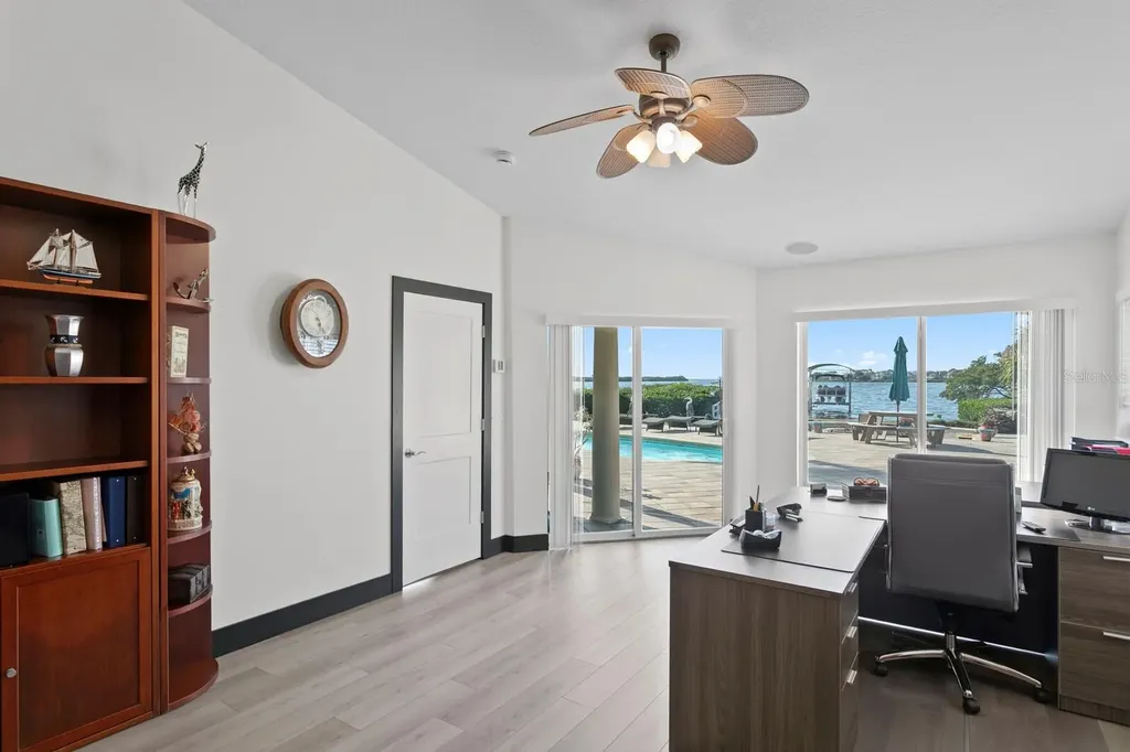 1632 Sea Breeze Drive Tarpon Springs FL 34689