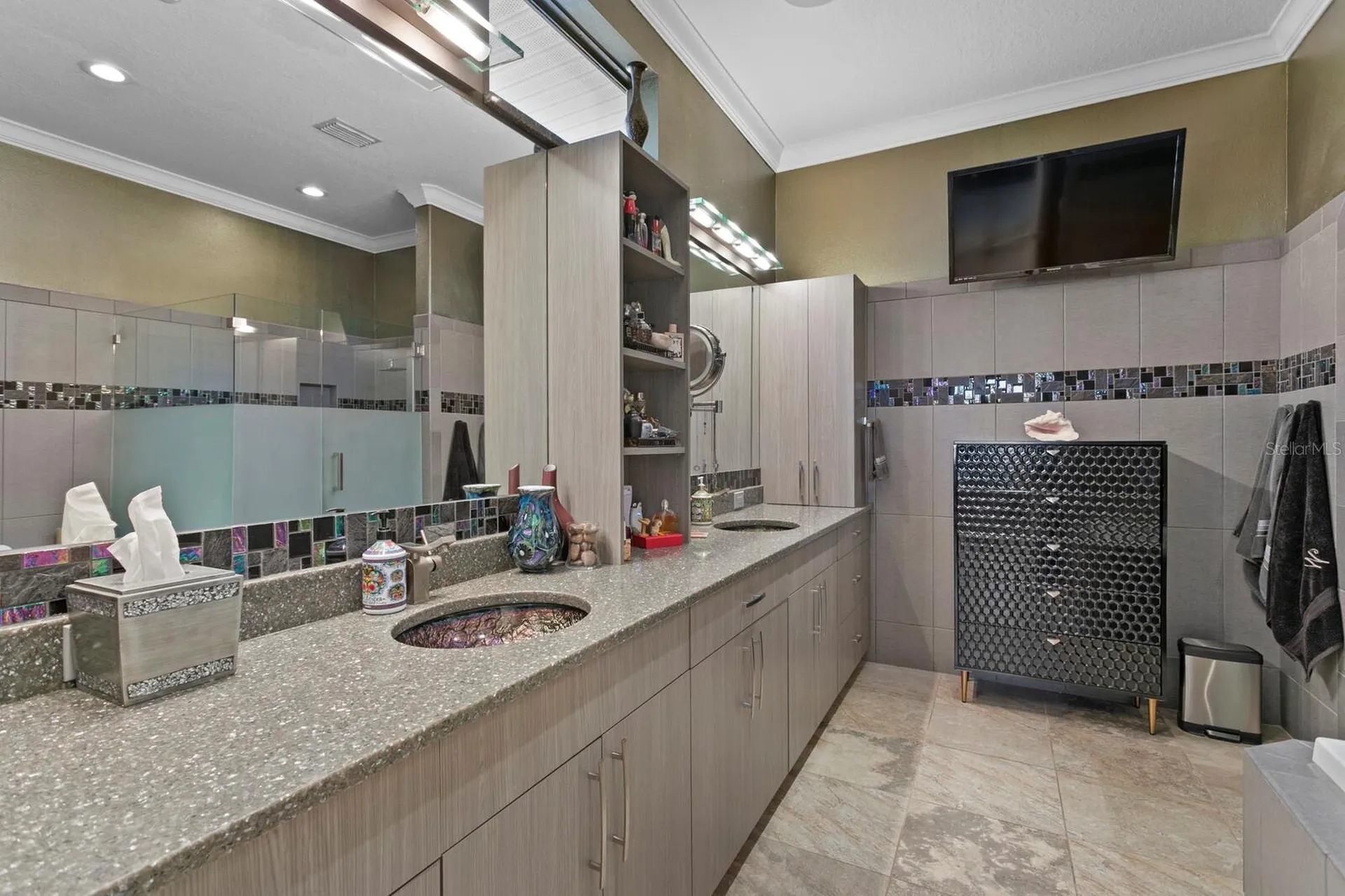 1632 Sea Breeze Drive Tarpon Springs FL 34689
