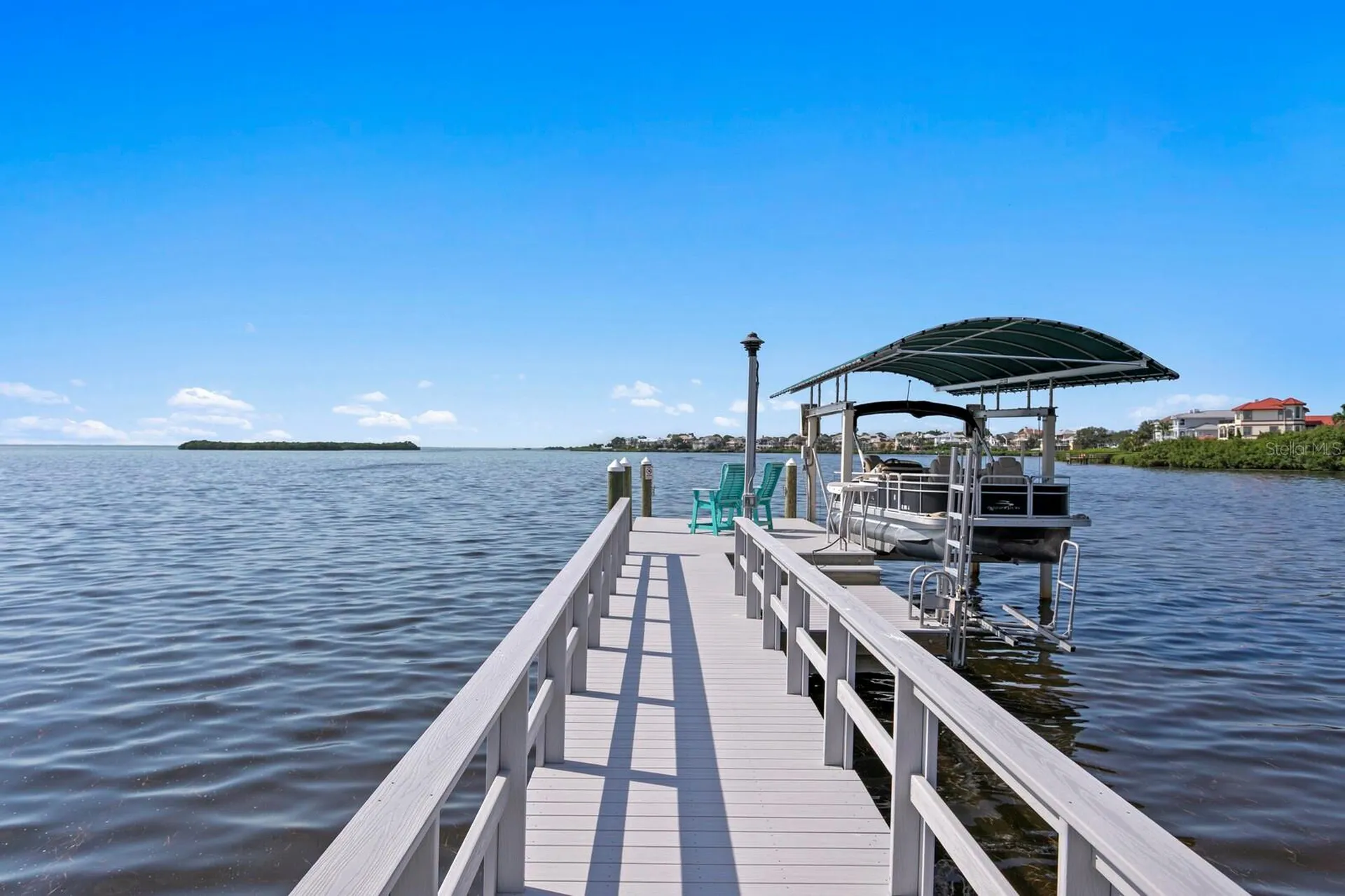 1632 Sea Breeze Drive Tarpon Springs FL 34689